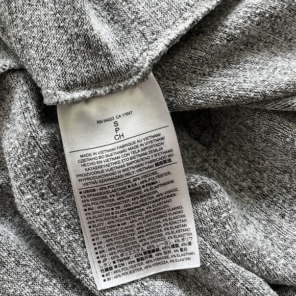 Grey Tank from Banana Republic - Picture 8 of 9